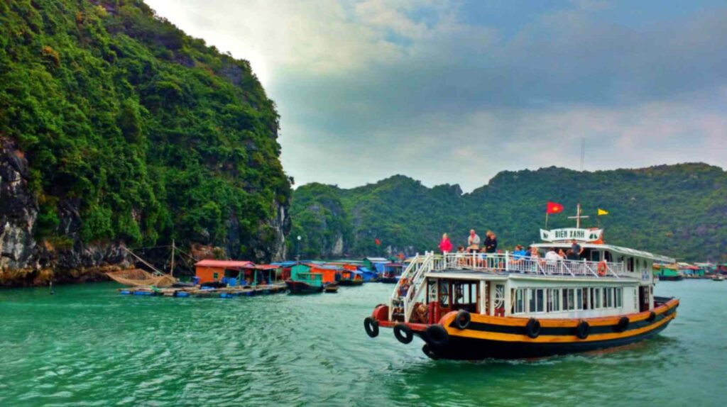Best Vietnam Tour Packages 2025: Top Itineraries, Tips & Booking Guide
