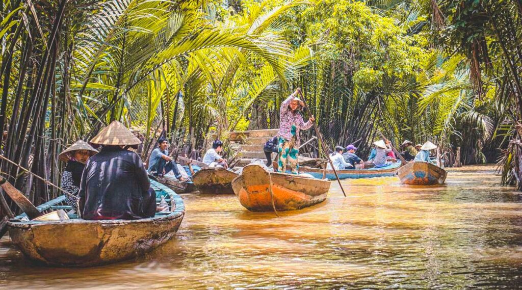 Mekong Delta Boat Tour: The Ultimate Guide to Vietnam’s River Life Adventure