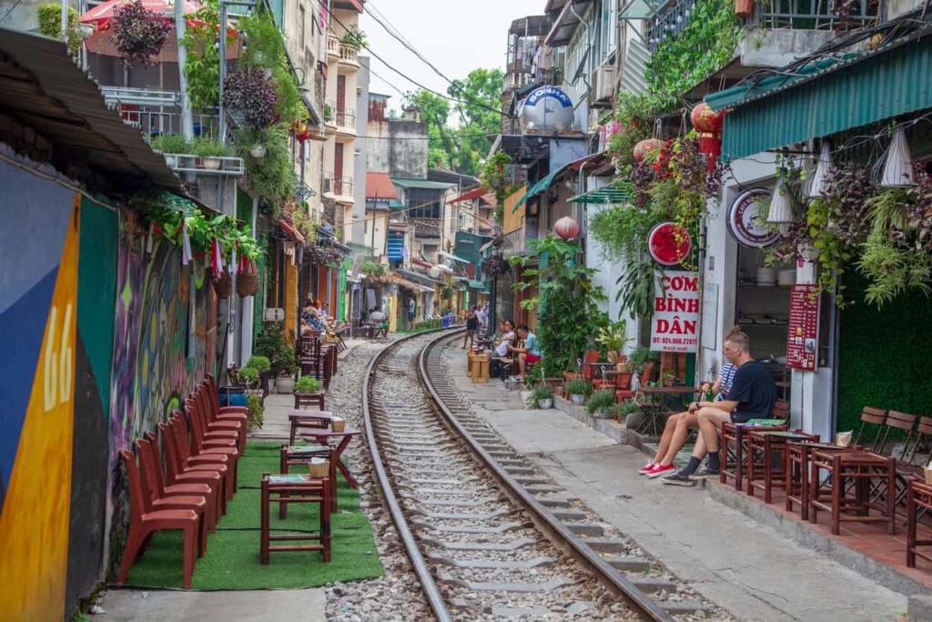 Top 12 Must-Visit Destinations in Viet Nam Travel