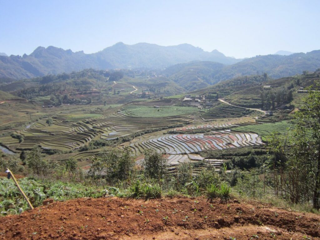 Vietnam Backpacking Route 2025: Ultimate 2-Week Itinerary & Insider Tips