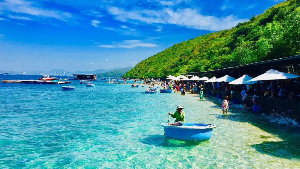 Vietnam Beaches: Discover the beautiful beaches in Vietnam