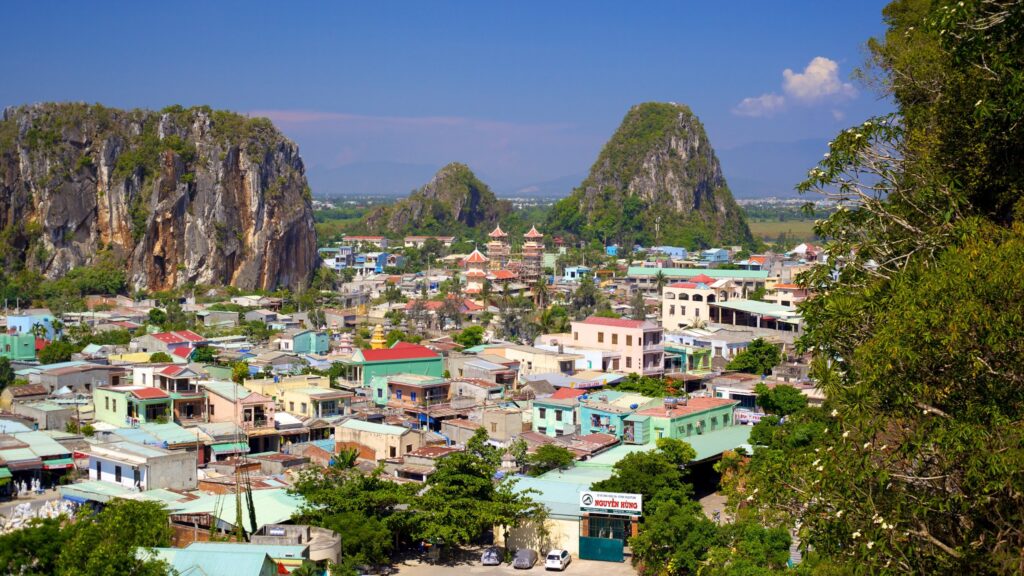 Vietnam Travel Guide: Expert Advice for Self-Guided Adventures