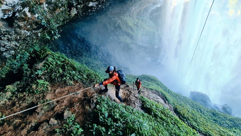 Adventure travel Vietnam: Top experiences to thrill your senses