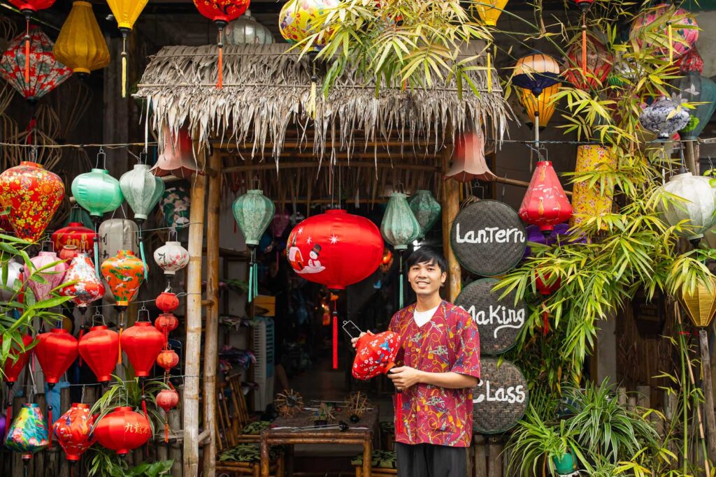 Lantern making Hoi An: A timeless cultural experience for global travelers