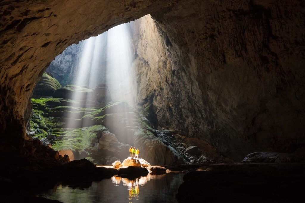 Vietnam caving adventure: Discover nature’s hidden masterpieces beneath the Earth